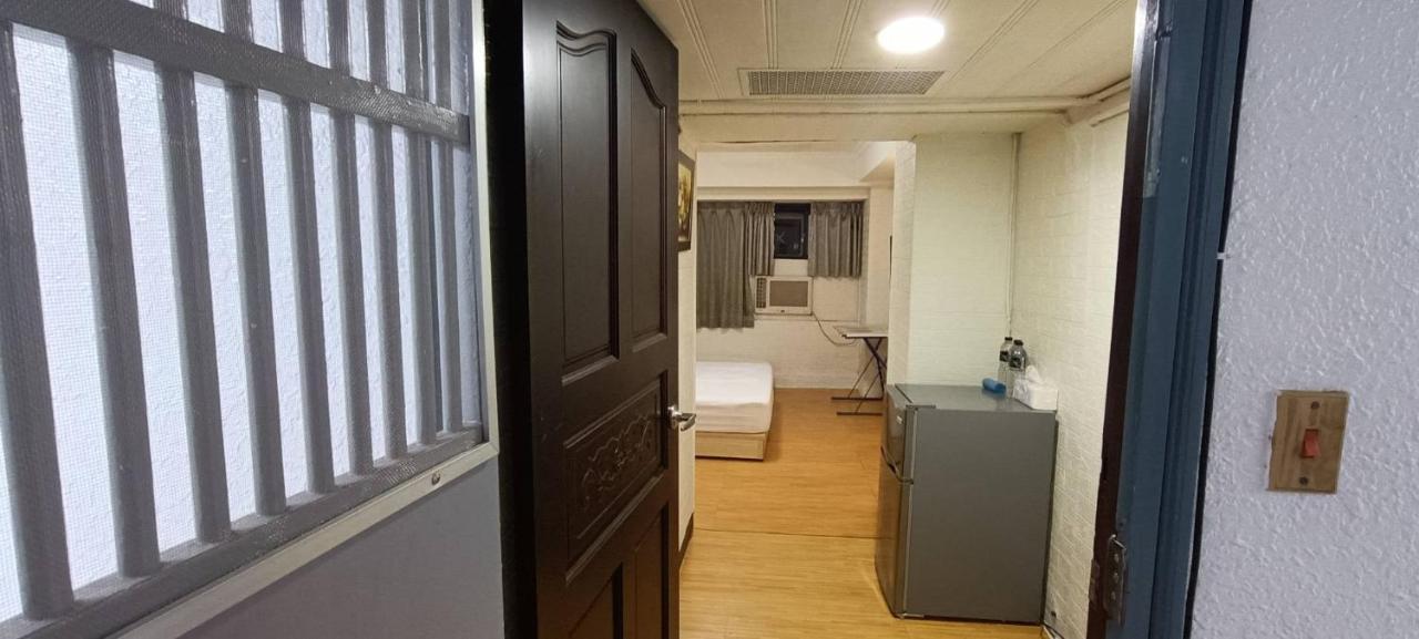 Ez Stay 西門邑居 Taipei Extérieur photo