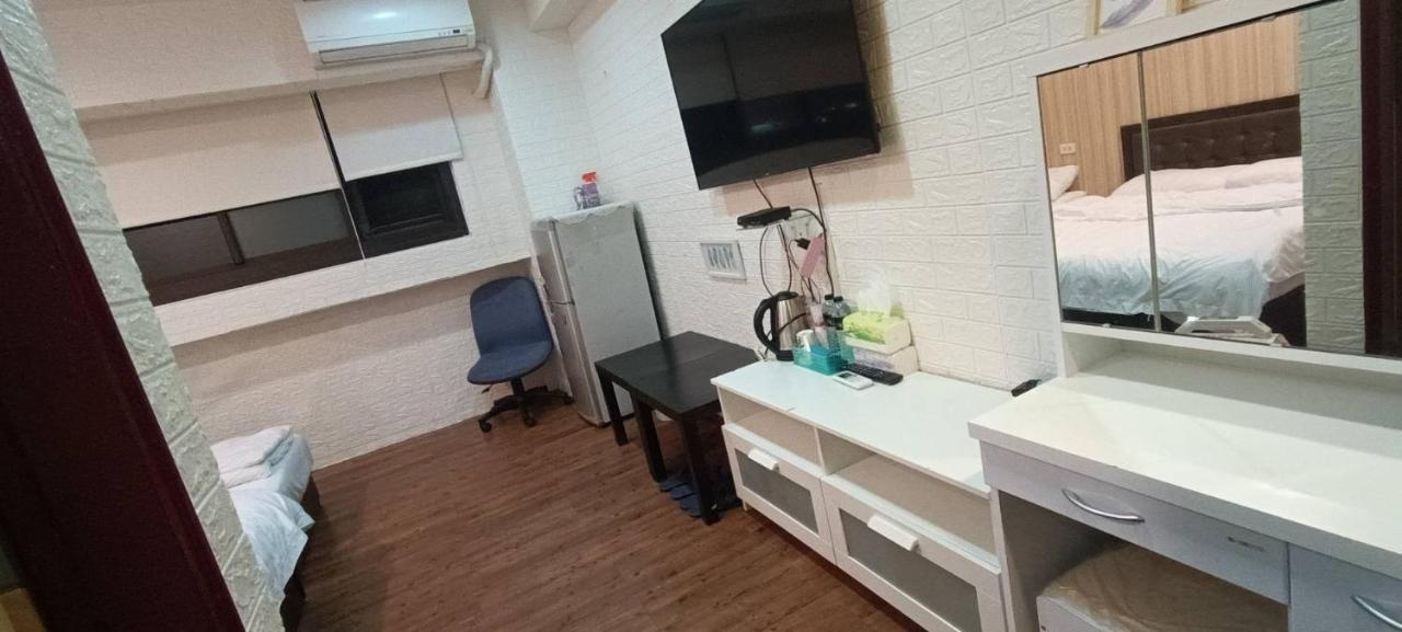 Ez Stay 西門邑居 Taipei Extérieur photo
