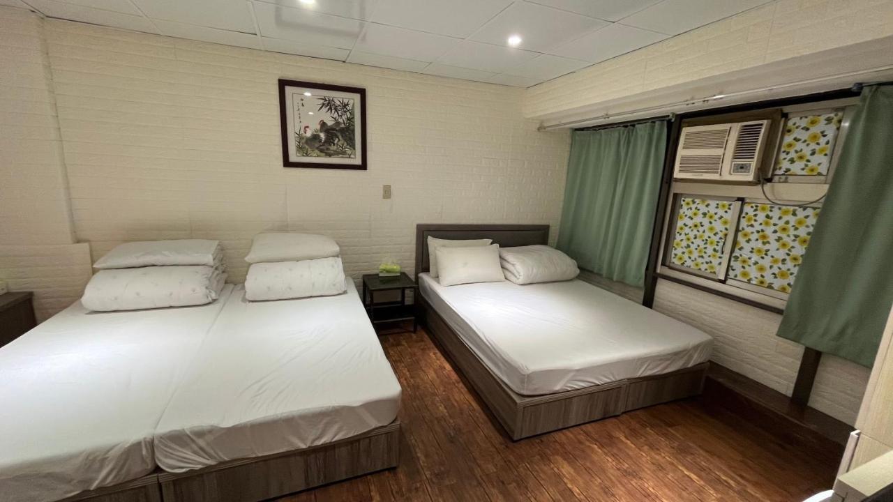 Ez Stay 西門邑居 Taipei Extérieur photo